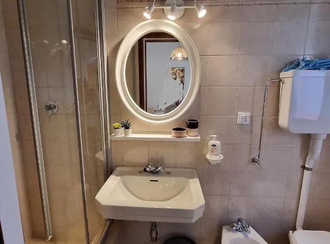 Lisa - La Quiete E Il Profumo Del Mare Guest house