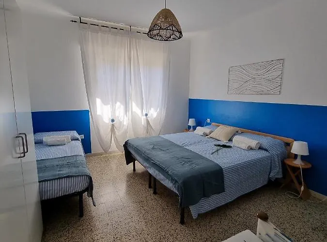 Lisa - La Quiete E Il Profumo Del Mare Guest house